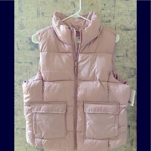 Fall/spring pocket puffer vest